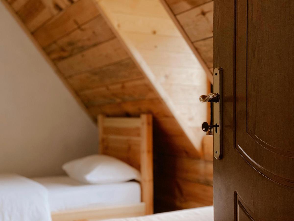 Guesthouse Pashko 泰斯 外观 照片